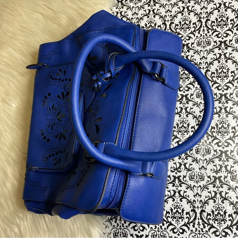 Danielle Nicole Disney ‘Mary Poppins’ limited edition satchel duffle handbag bag